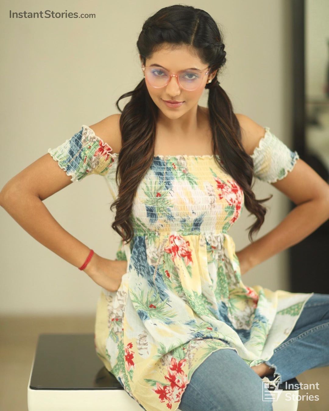 Athulya Ravi Hot Photoshoot Pictures/Wallpapers in HD Quality (1080p) (476) - Athulya Ravi
