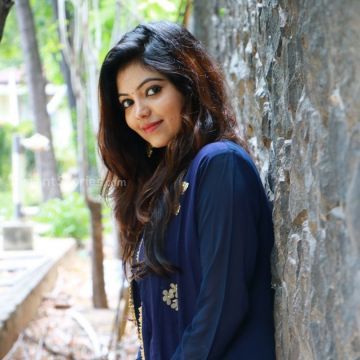 Athulya Ravi Latest Hot HD Photos/Wallpapers (1080p,4k)