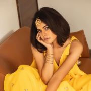 Bindu Madhavi Latest Hot HD Photos/Wallpapers (1080p,4k)