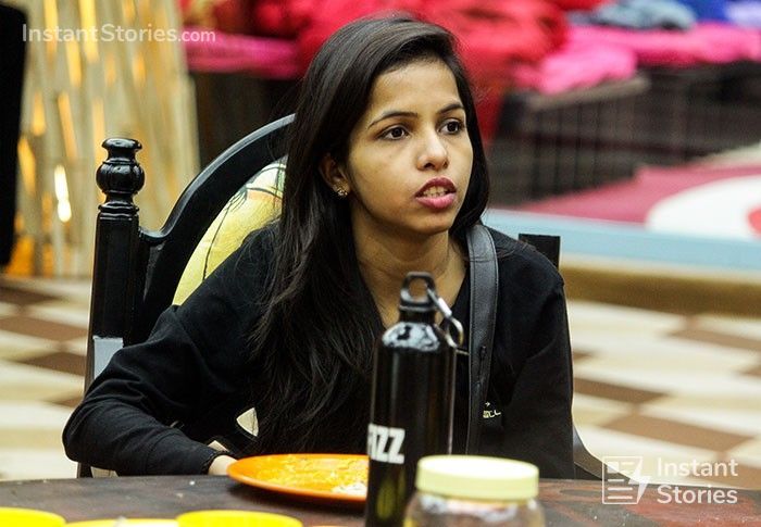 Dhinchak Pooja Latest Hot Images (2075) - Dhinchak Pooja