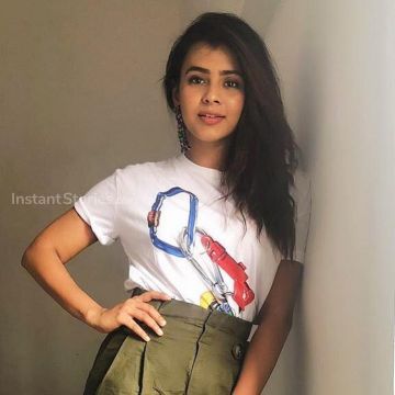 Hebah Patel Latest Hot HD Photos/Wallpapers (1080p,4k)