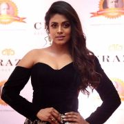 Actress Iniya in Black Dress at Dadasaheb Phalke Awards