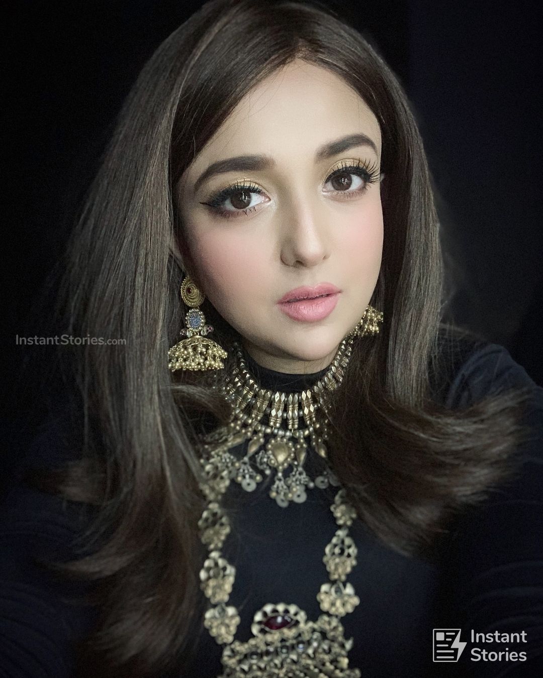 Monali Thakur Latest Hot HD Photos/Wallpapers (1080p,4k) (8899) - Monali Thakur