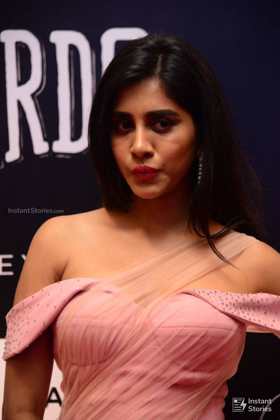 Nabha Natesh Hot Photos in Pink Dress at Dadasaheb Phalke Awards Event (9564) - Nabha Natesh