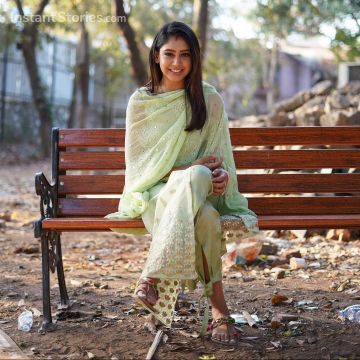 Niti Taylor Latest HD Images