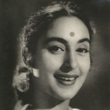 Nutan Rare Images