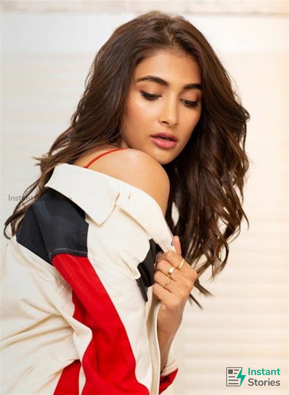 Pooja Hegde Latest Hot Photoshoot in Housefull 4 Promotions Function (HD Photos in 1080p) (16194) - Pooja Hegde
