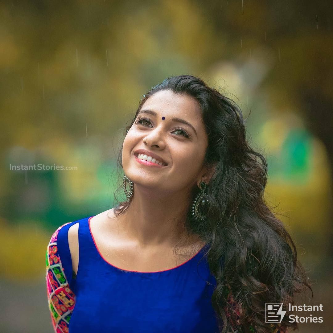 Priya Bhavani Shankars Hot Photoshoot Pictures in White Saree (1080p) (7349) - Priya Bhavani Shankar