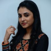 Priyanka Arul Mohan Latest Hot Beautiful HD Photos (1080p)