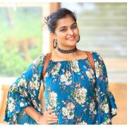 Remya Nambeesan Latest Hot photos from photoshoots in Sarees & Modern Dress (1080p)