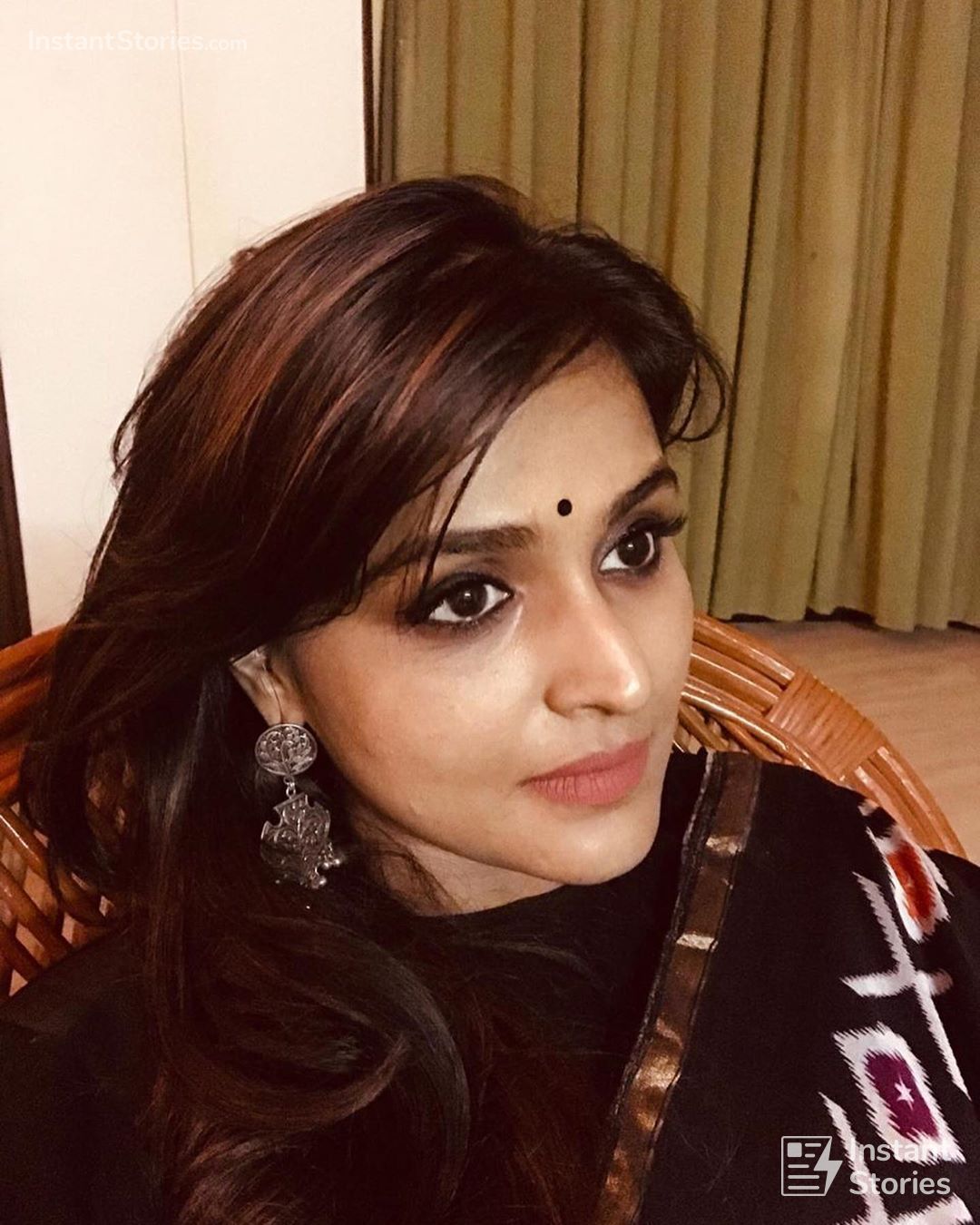 Remya Nambeesan Latest Hot photos from photoshoots in Sarees & Modern Dress (1080p) (2836) - Remya Nambeesan