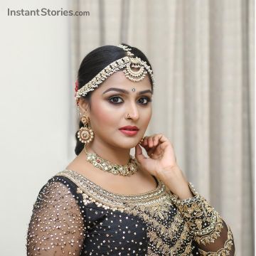 Remya Nambeesan Latest Hot photos from photoshoots in Sarees & Modern Dress (1080p)