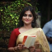 Remya Nambeesan Latest Hot photos from photoshoots in Sarees & Modern Dress (1080p)