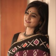 Remya Nambeesan Latest Hot photos from photoshoots in Sarees & Modern Dress (1080p)