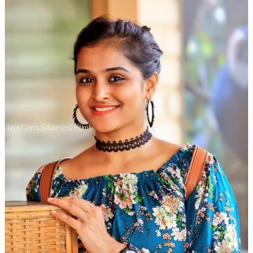 Remya Nambeesan New HD Beautiful photos in Red & Black Sarees (1080p)