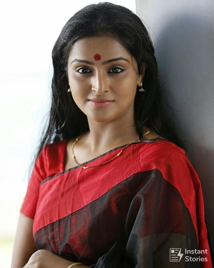 Remya Nambeesan New HD Beautiful photos in Red & Black Sarees (1080p) (8685) - Remya Nambeesan