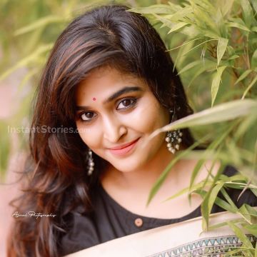 Remya Nambeesan New HD Beautiful photos in Red & Black Sarees (1080p)