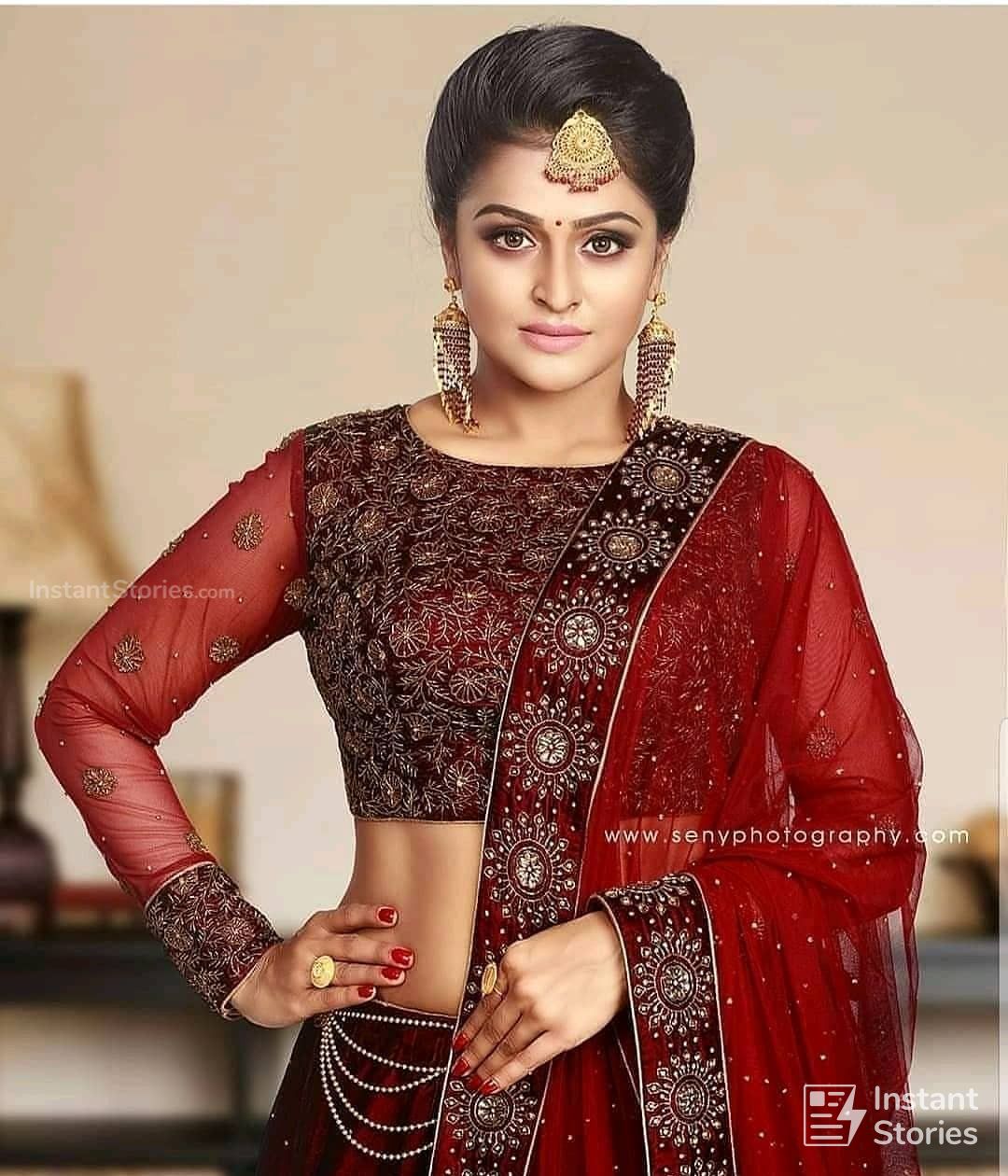 Remya Nambeesan New HD Beautiful photos in Red & Black Sarees (1080p) (8635) - Remya Nambeesan