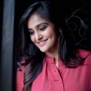 Remya Nambeesan New HD Beautiful photos in Red & Black Sarees (1080p)