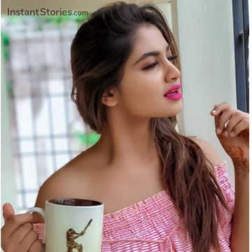 Shivani Narayanan Latest Hot HD Photos / Wallpapers (1080p) (Instagram / Facebook)