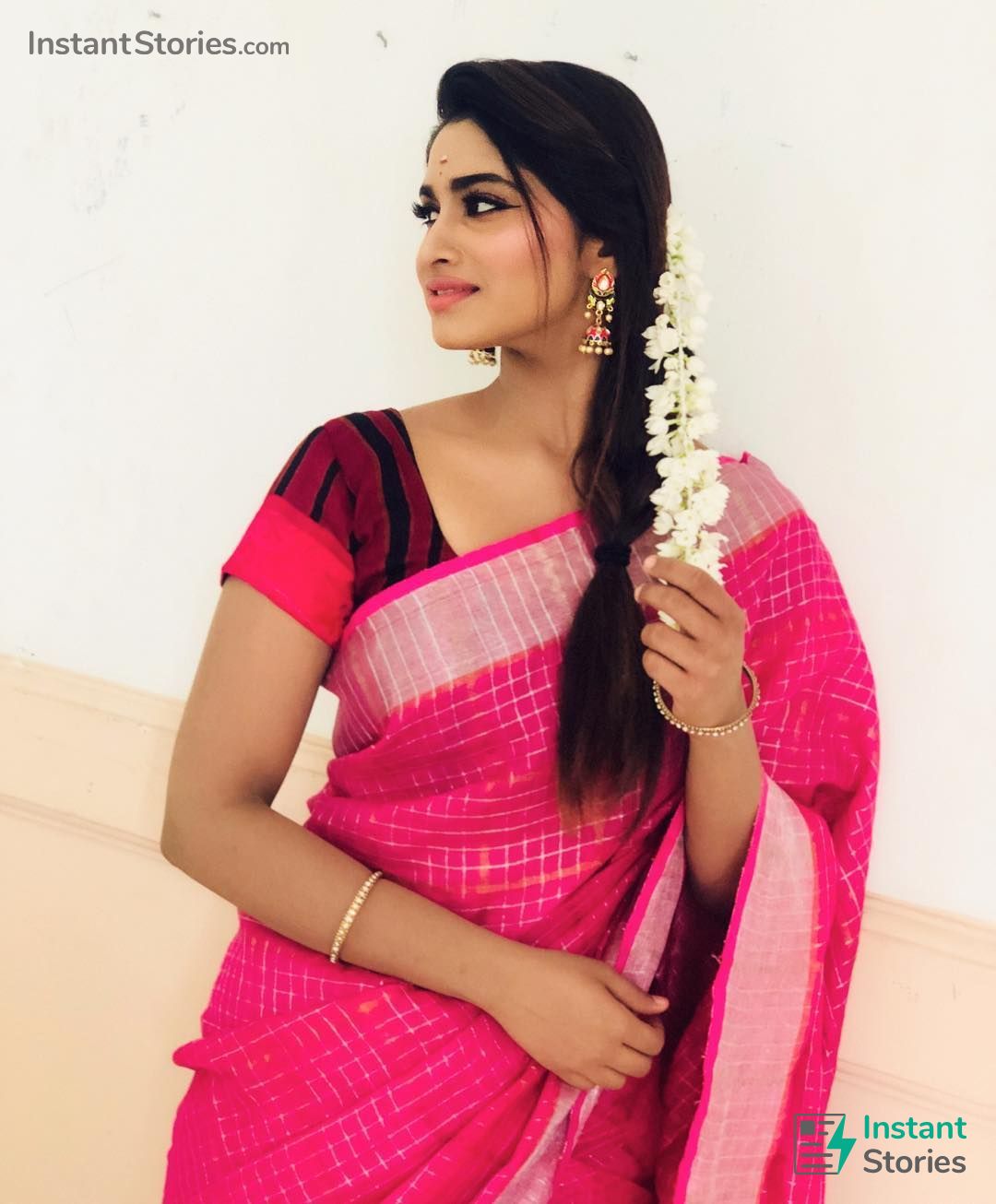 Shivani Narayanan Latest Hot HD Photos / Wallpapers (1080p) (Instagram / Facebook) (3080) - Shivani Narayanan