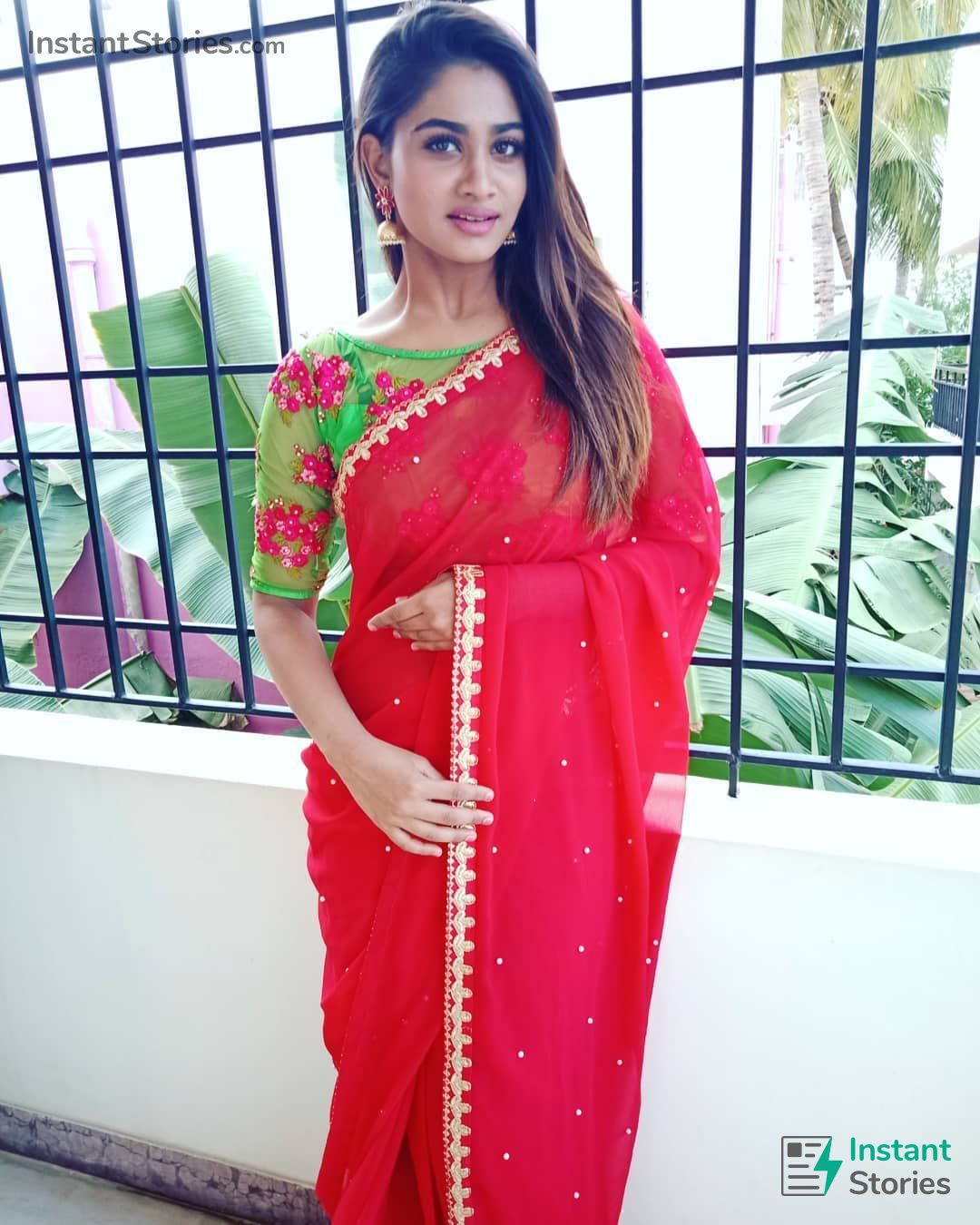 Shivani Narayanan Latest Hot HD Photos / Wallpapers (1080p) (Instagram / Facebook) (3028) - Shivani Narayanan