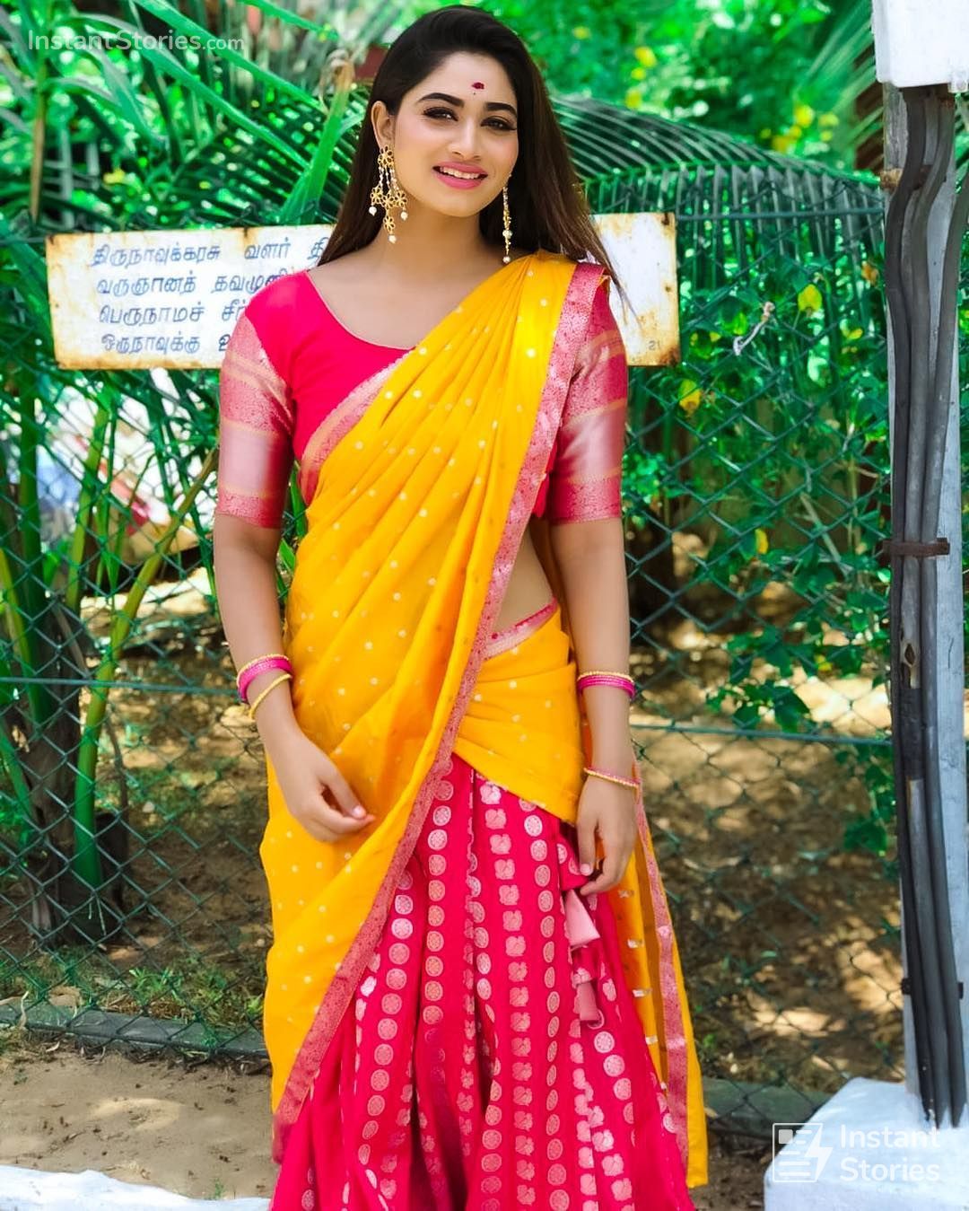 Shivani Narayanan Latest Hot HD Photos / Wallpapers (1080p) (Instagram / Facebook) (2944) - Shivani Narayanan