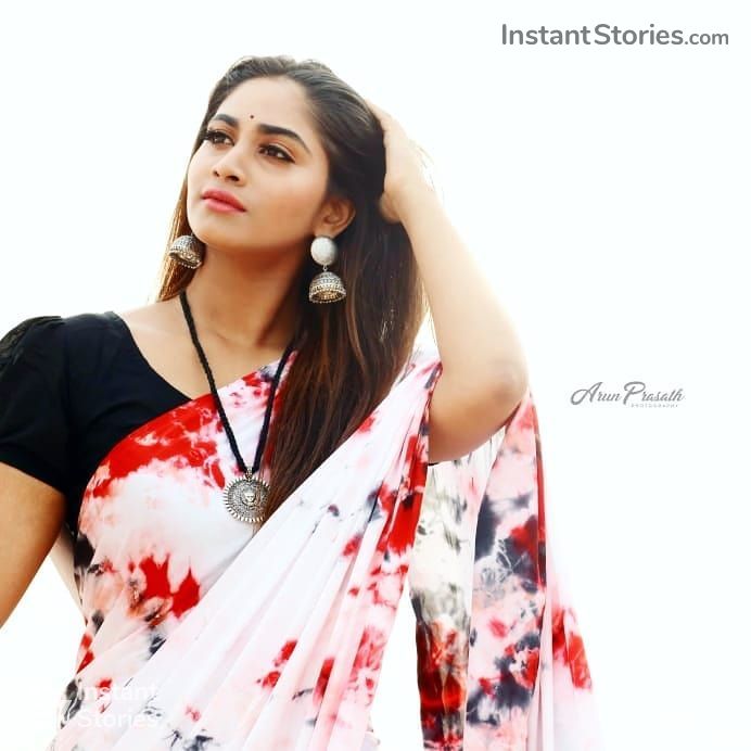 Shivani Narayanan Latest Hot HD Photos / Wallpapers (1080p) (Instagram / Facebook) (3036) - Shivani Narayanan