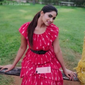 Shivani Narayanan Latest Hot HD Photos / Wallpapers (1080p) (Instagram / Facebook)