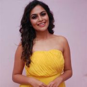 Sonu Gowda Latest Hot Photos / Wallpapers in HD (1080p)