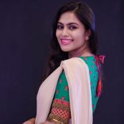 Sonu Gowda Latest Hot Photos / Wallpapers in HD (1080p)