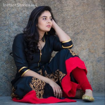 Sreemukhi Latest Hot HD Photos/Wallpapers (1080p,4k)