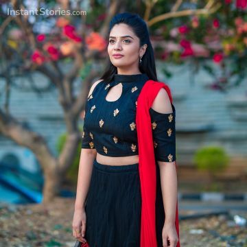 Sreemukhi Latest Hot HD Photos/Wallpapers (1080p,4k)