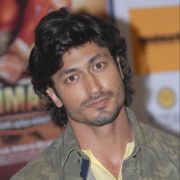 Vidyut Jammwal Latest HD Images