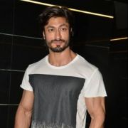 Vidyut Jammwal Latest HD Images