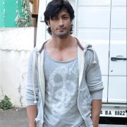 Vidyut Jammwal Latest HD Images